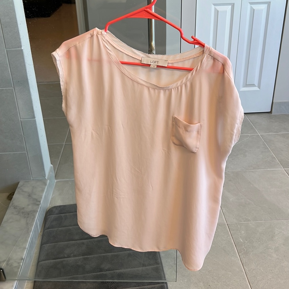 Shear loft tee